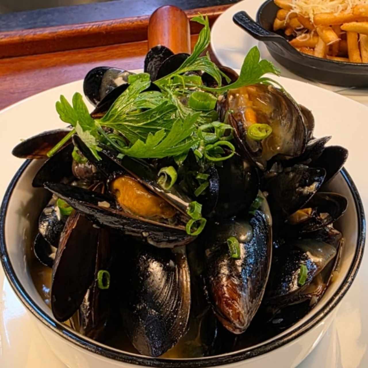 mejillones a la crema con vino blanco 