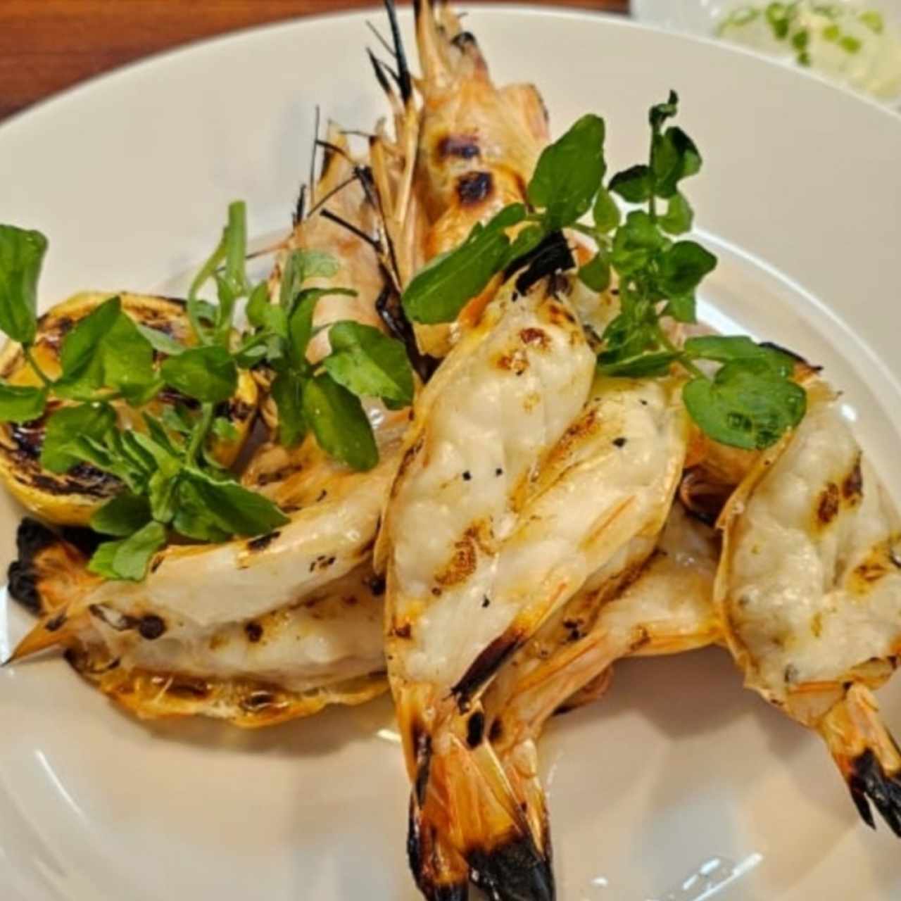 Langostinos jumbo a la brasa