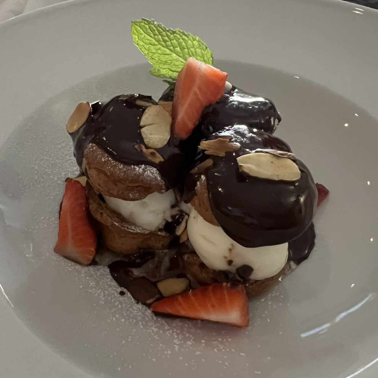 Profiteroles 