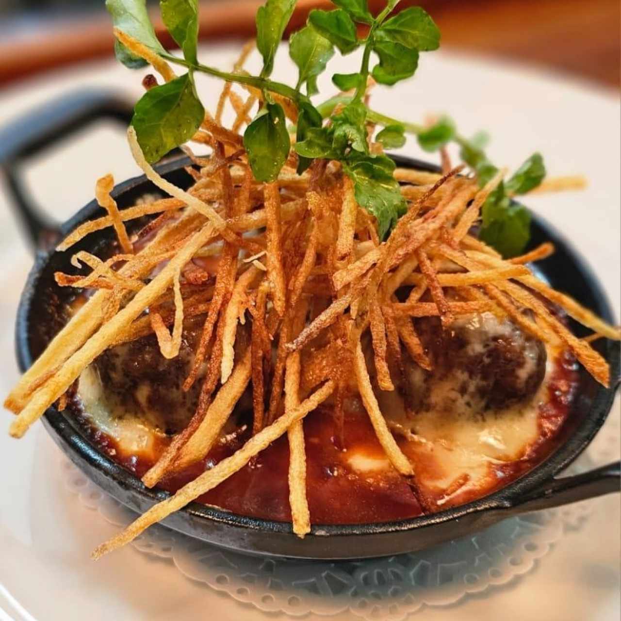 Albóndigas de filete de ternera angus al estilo marroquí