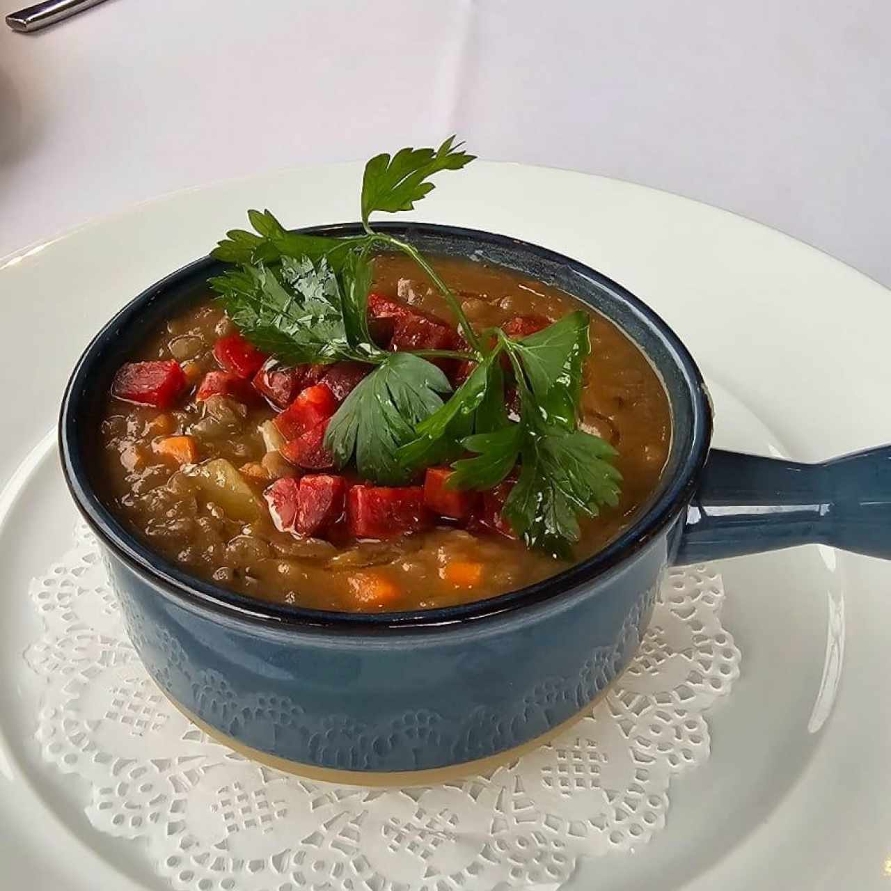 Sopa de lentejas al estilo ciboulette