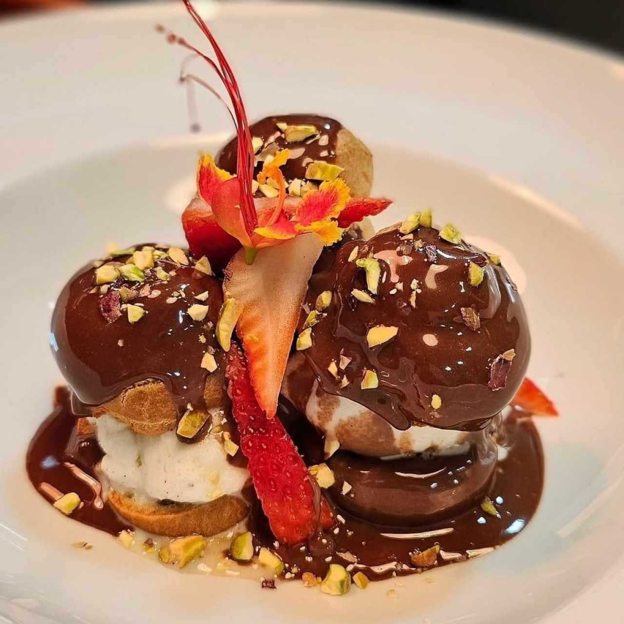 Profiteroles