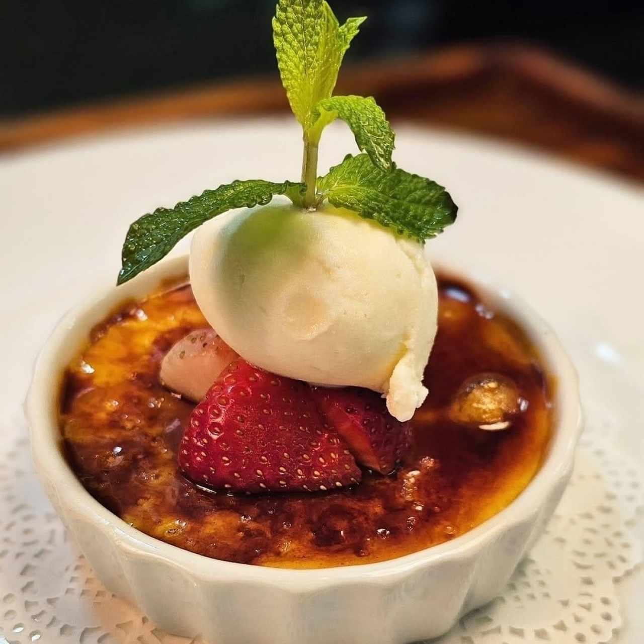 Creme Brulee de vainilla flambeada