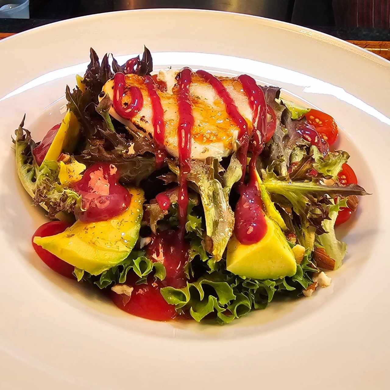 Ensalada con queso chevre