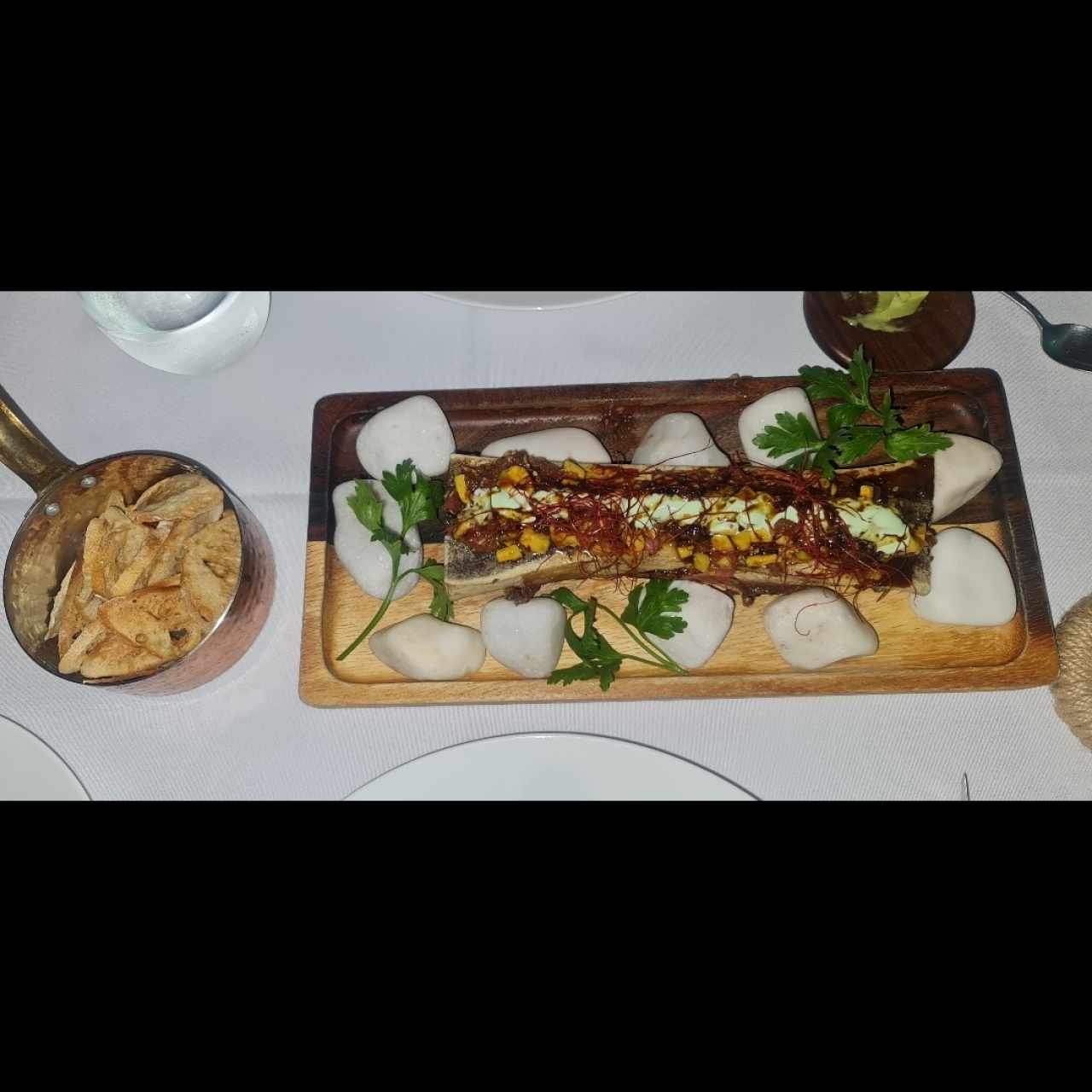 Tuétano con tartar de atun