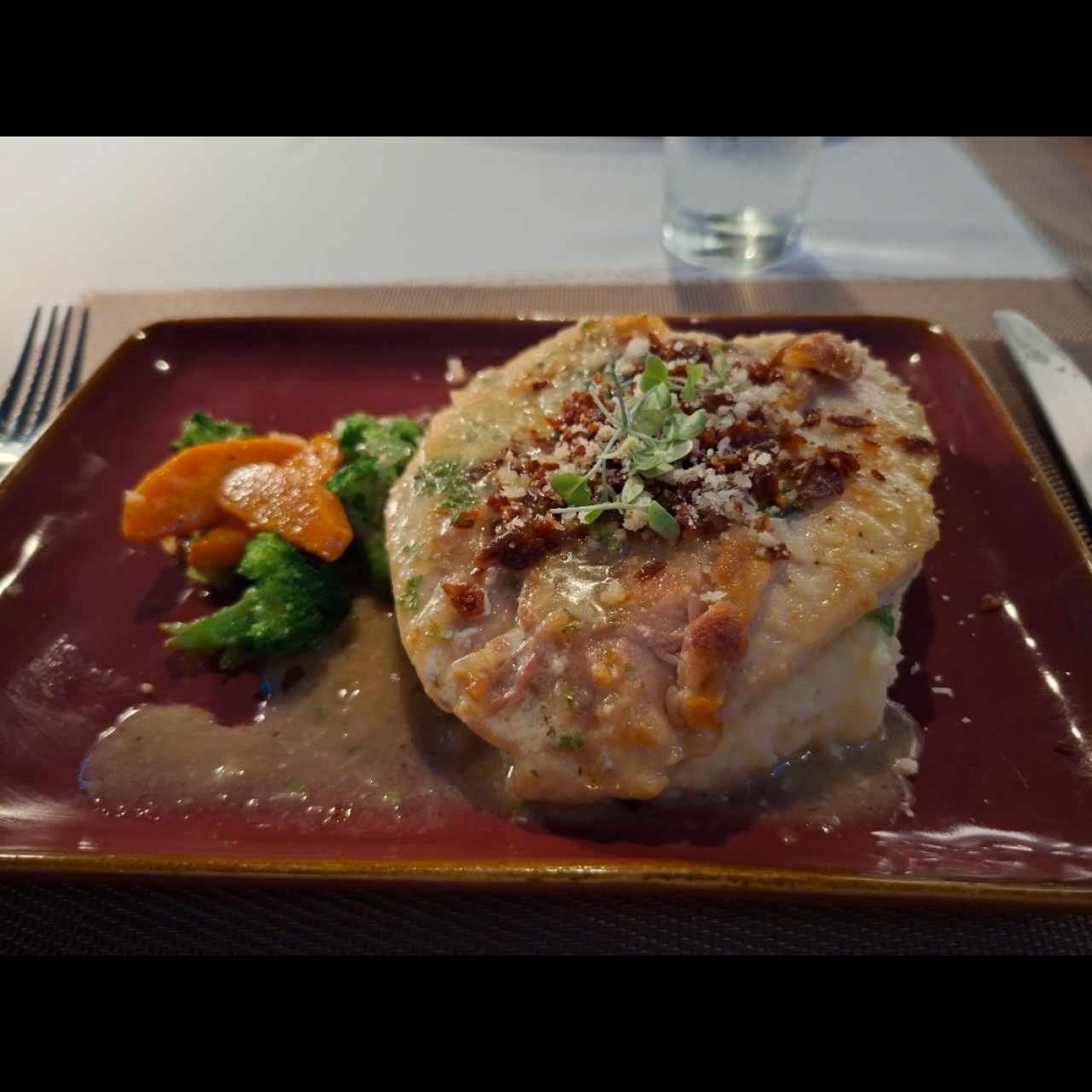 Platos Fuertes - Chicken Saltimbocca