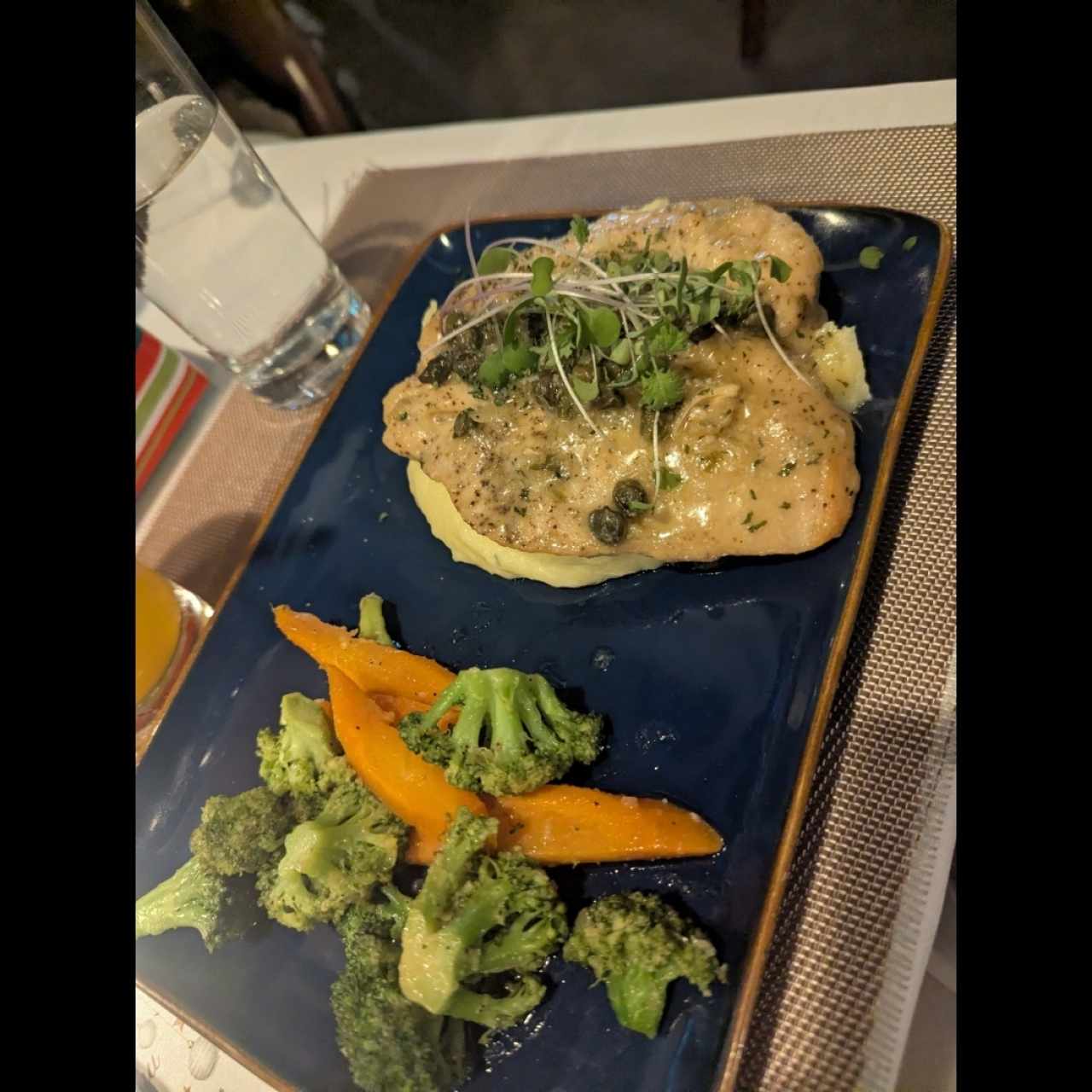 Platos Fuertes - Chicken Picatta