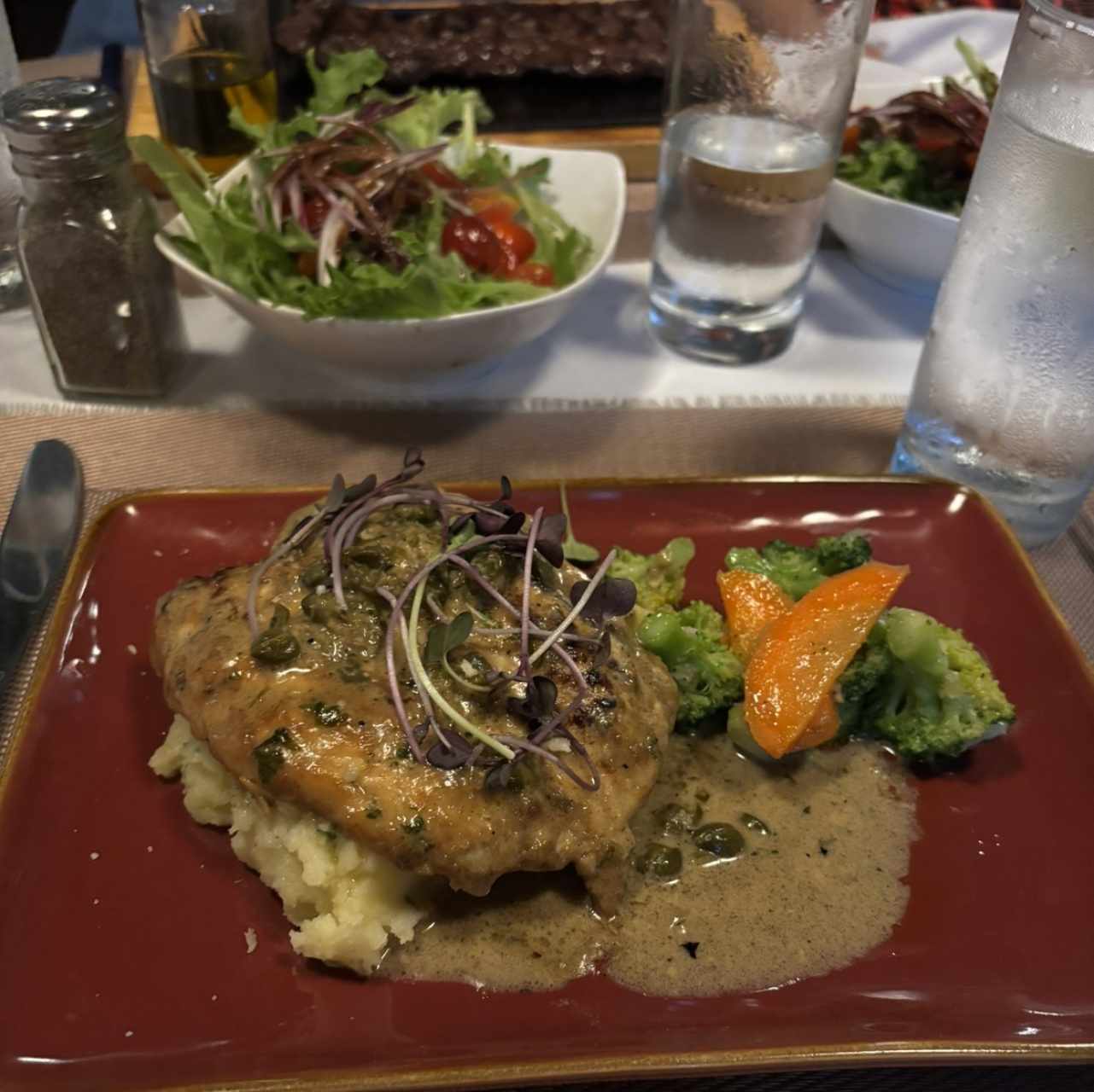 Platos Fuertes - Chicken Picatta