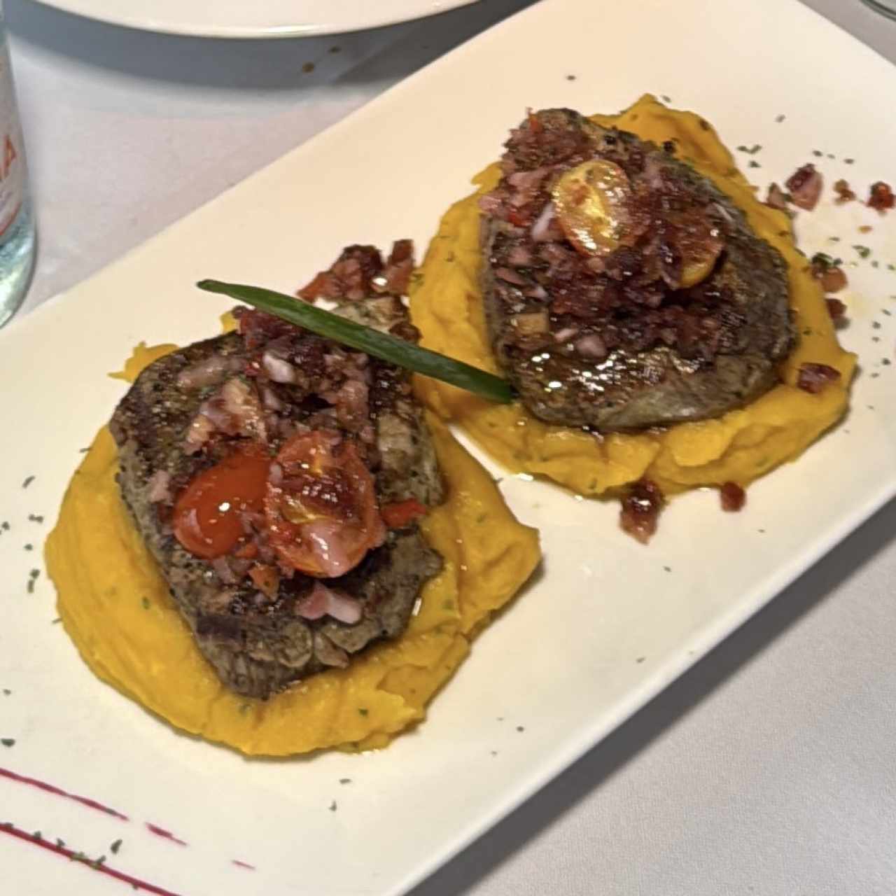 Platos Fuertes - Filete de Res