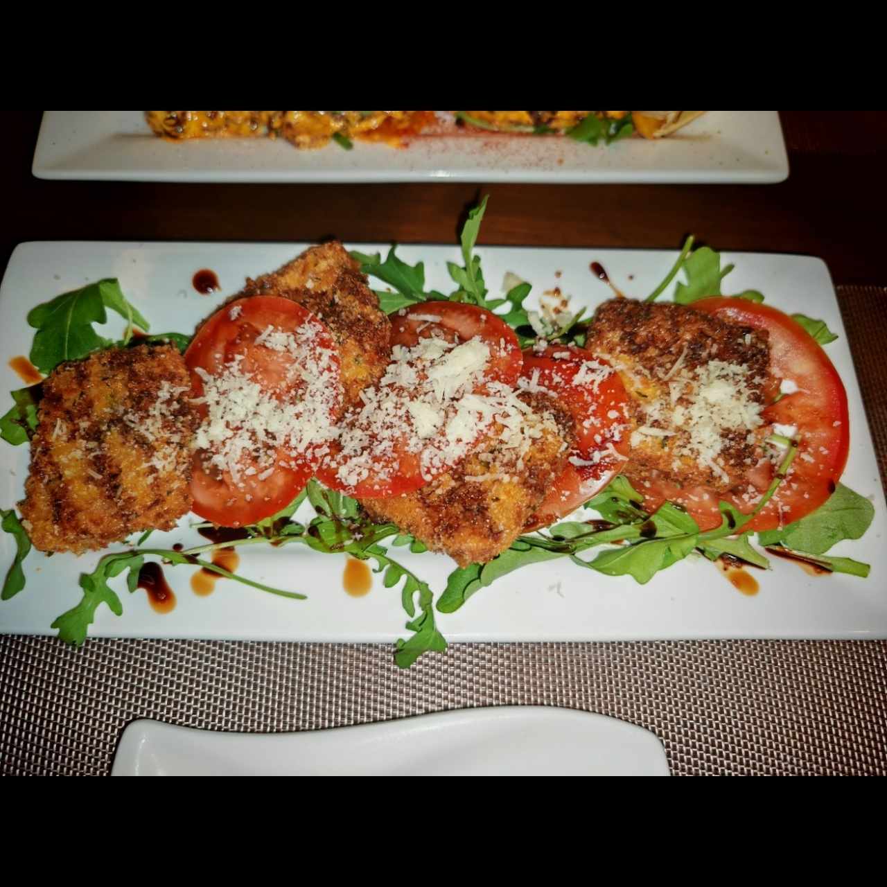 Entradas - Crunchy Caprese