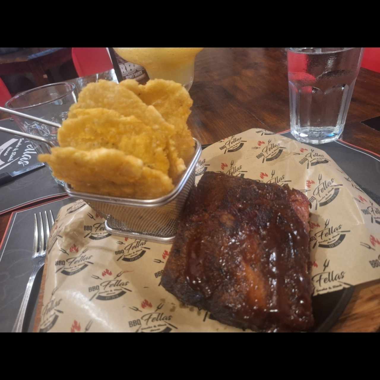 Famous Ribs - 1/2 Rack
