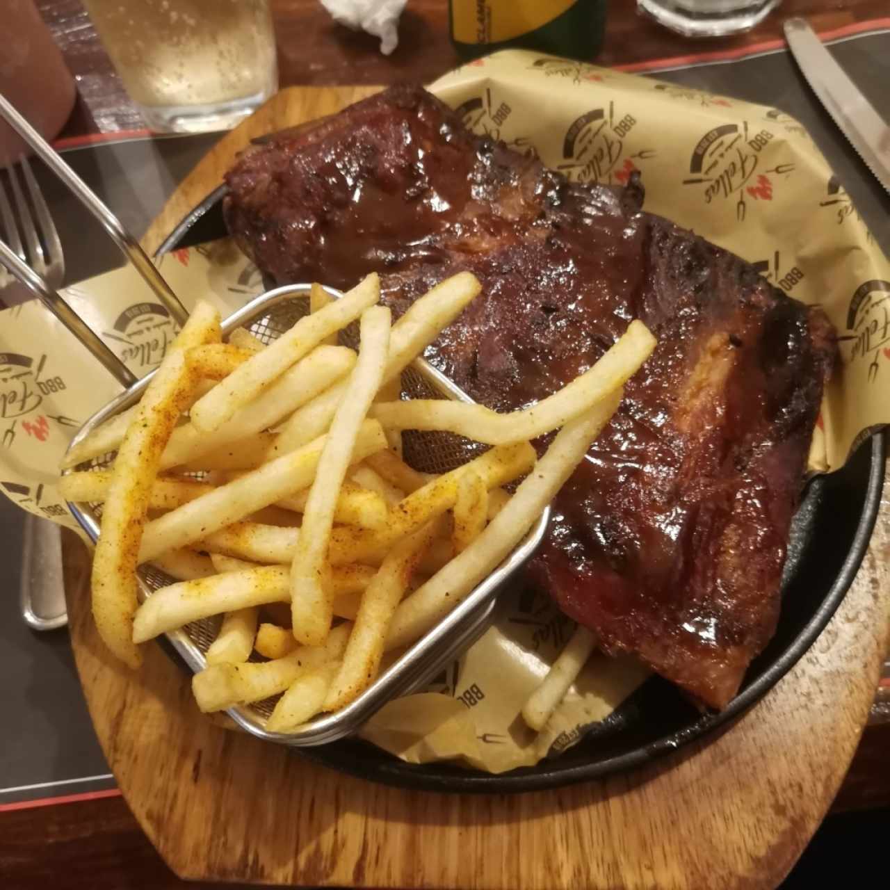 Famous Ribs - 1/2 Rack