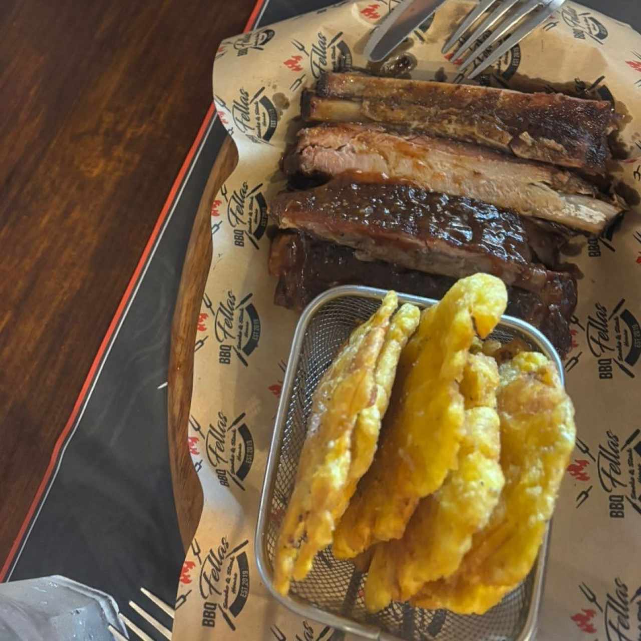 Famous Ribs - 1/2 Rack