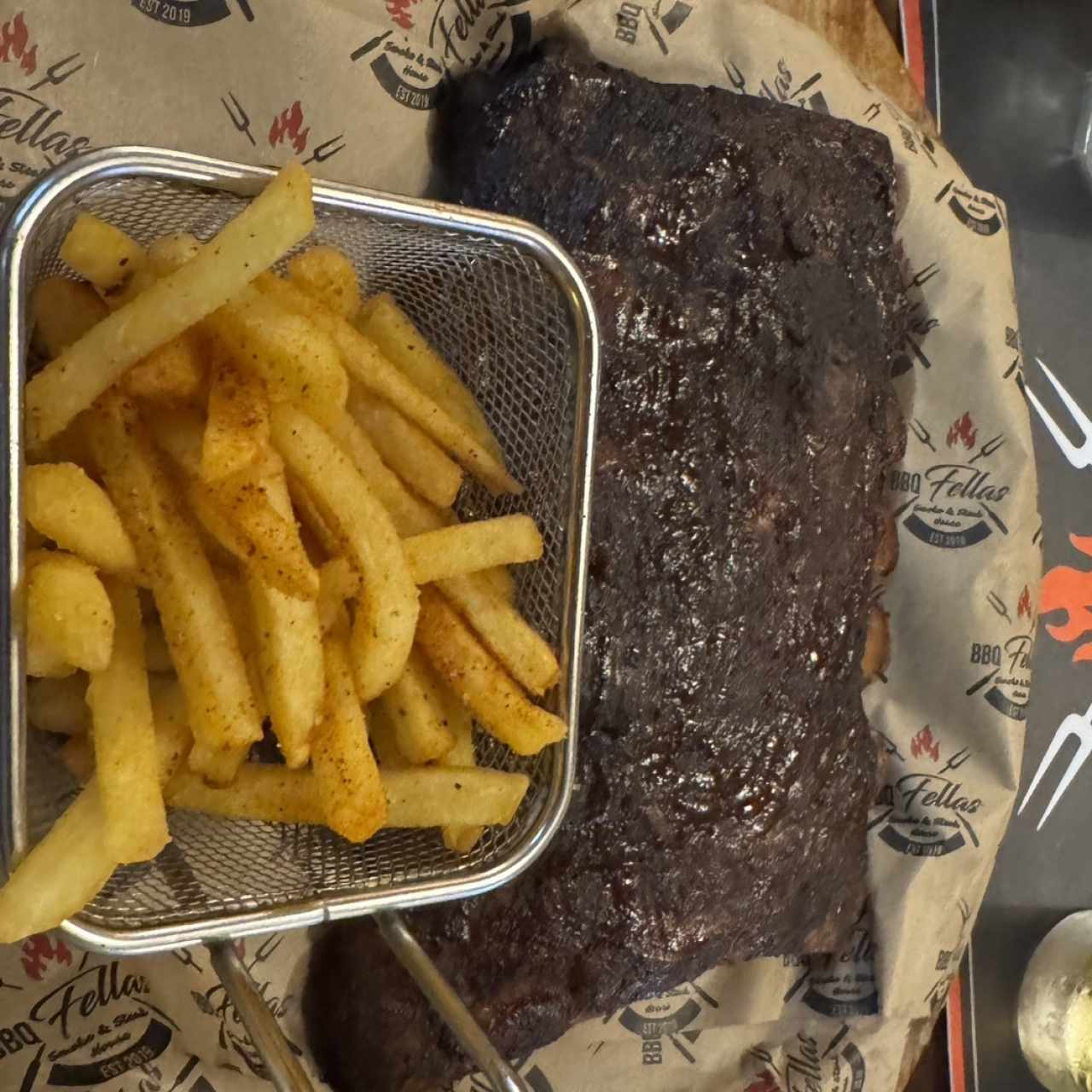 Famous Ribs - 1/2 Rack