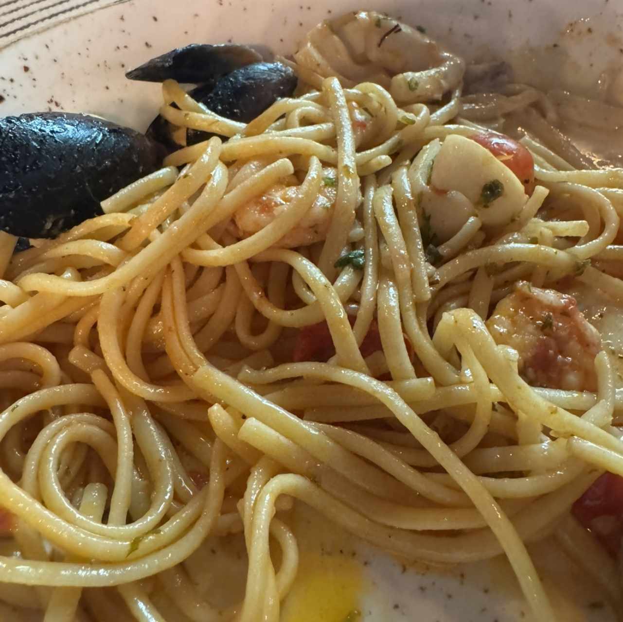 Linguini con mariscos 