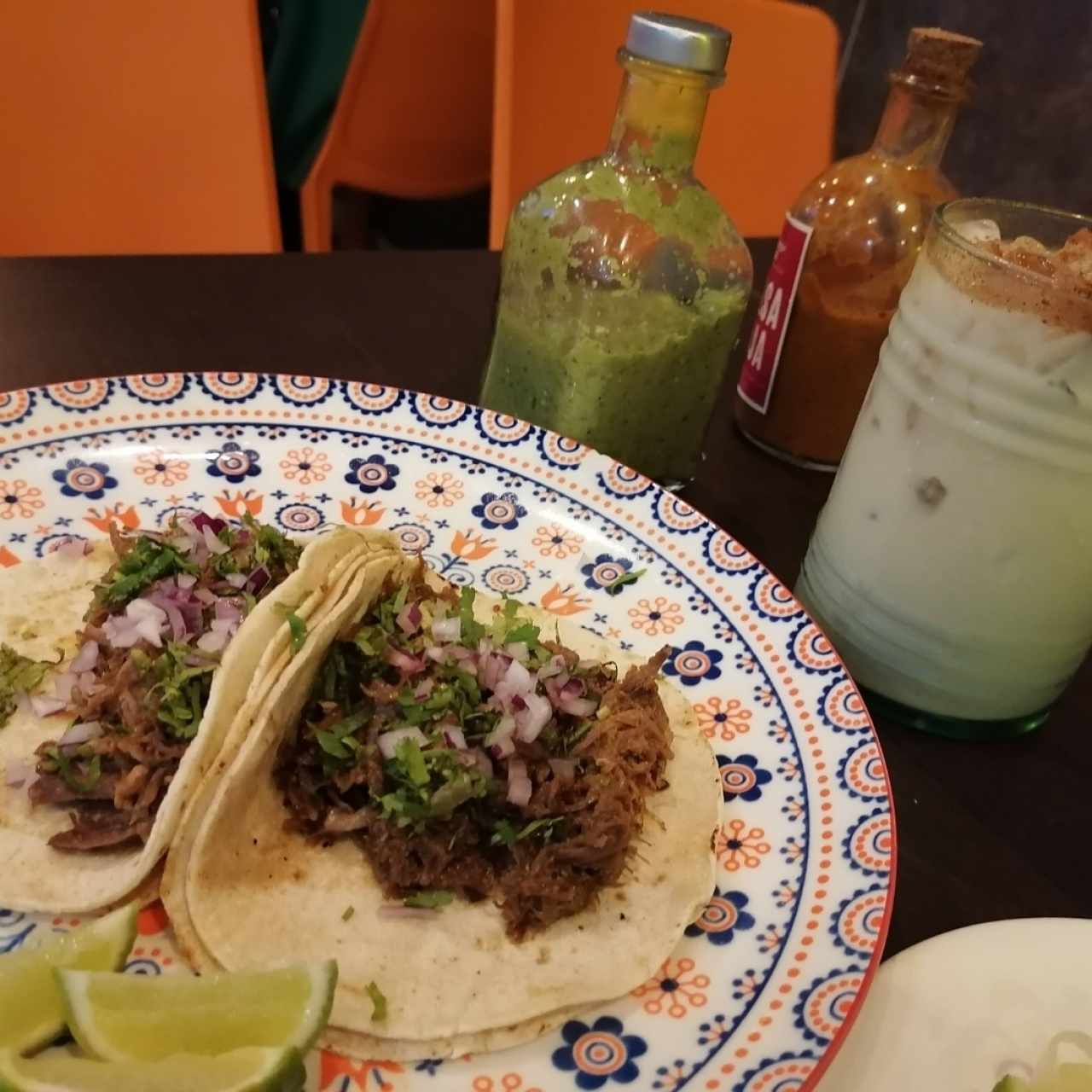 Birria con horchata