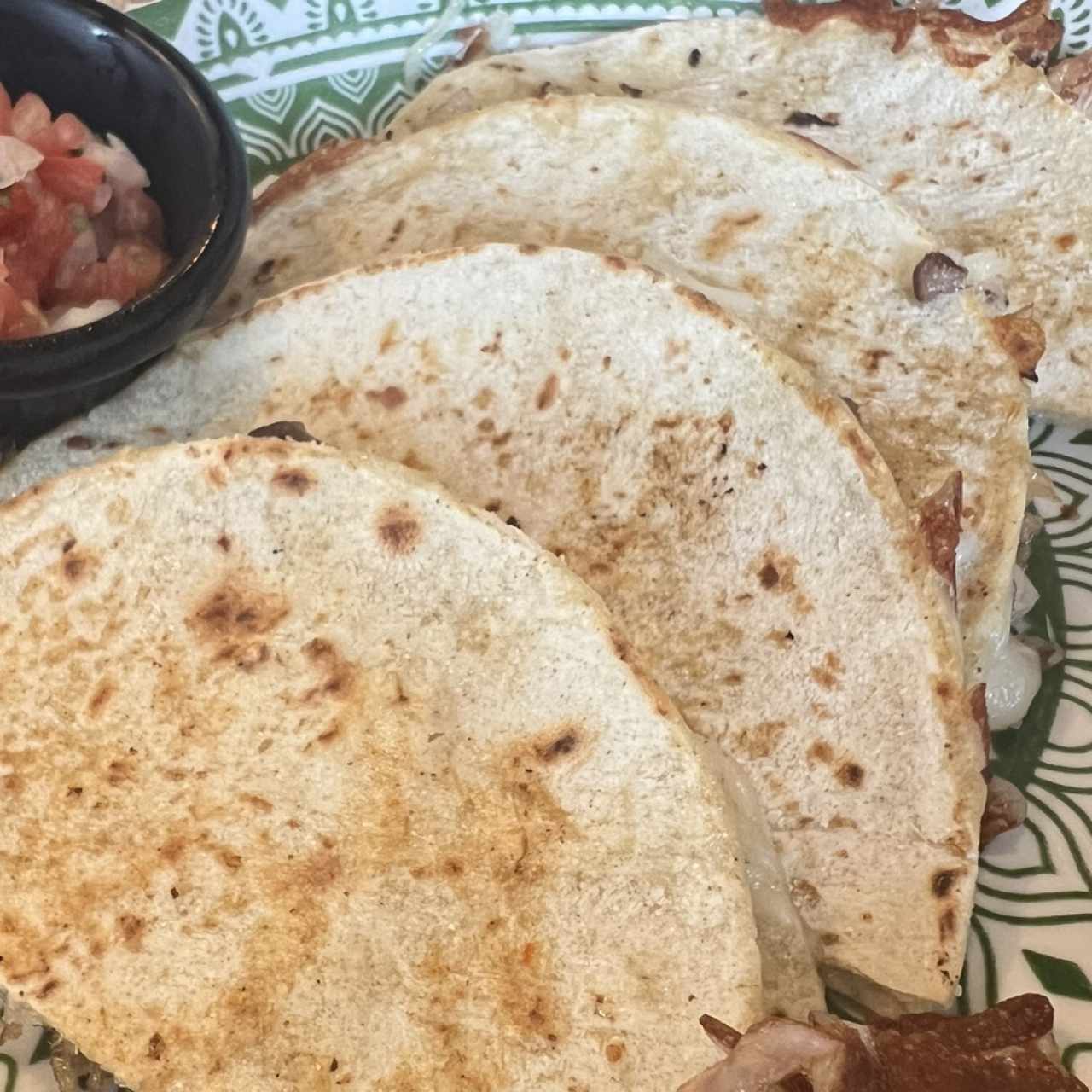 Entradotas - Quesadilla