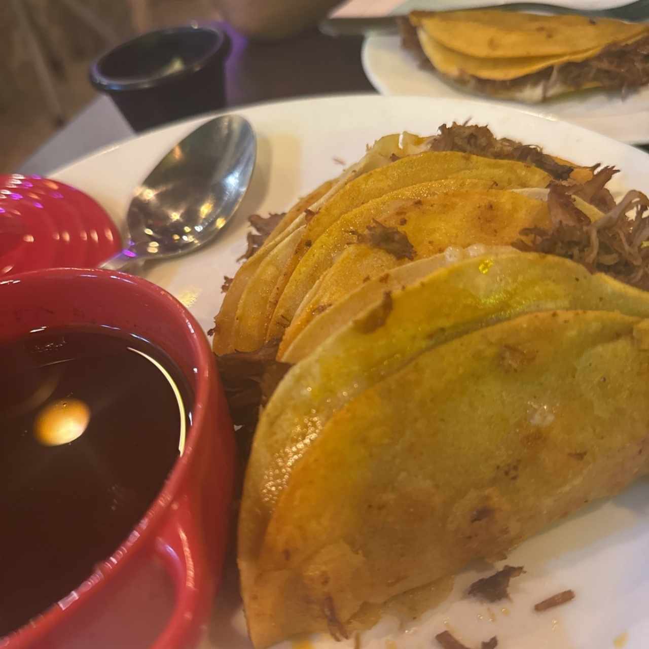 Los Antojables - Birria de Res