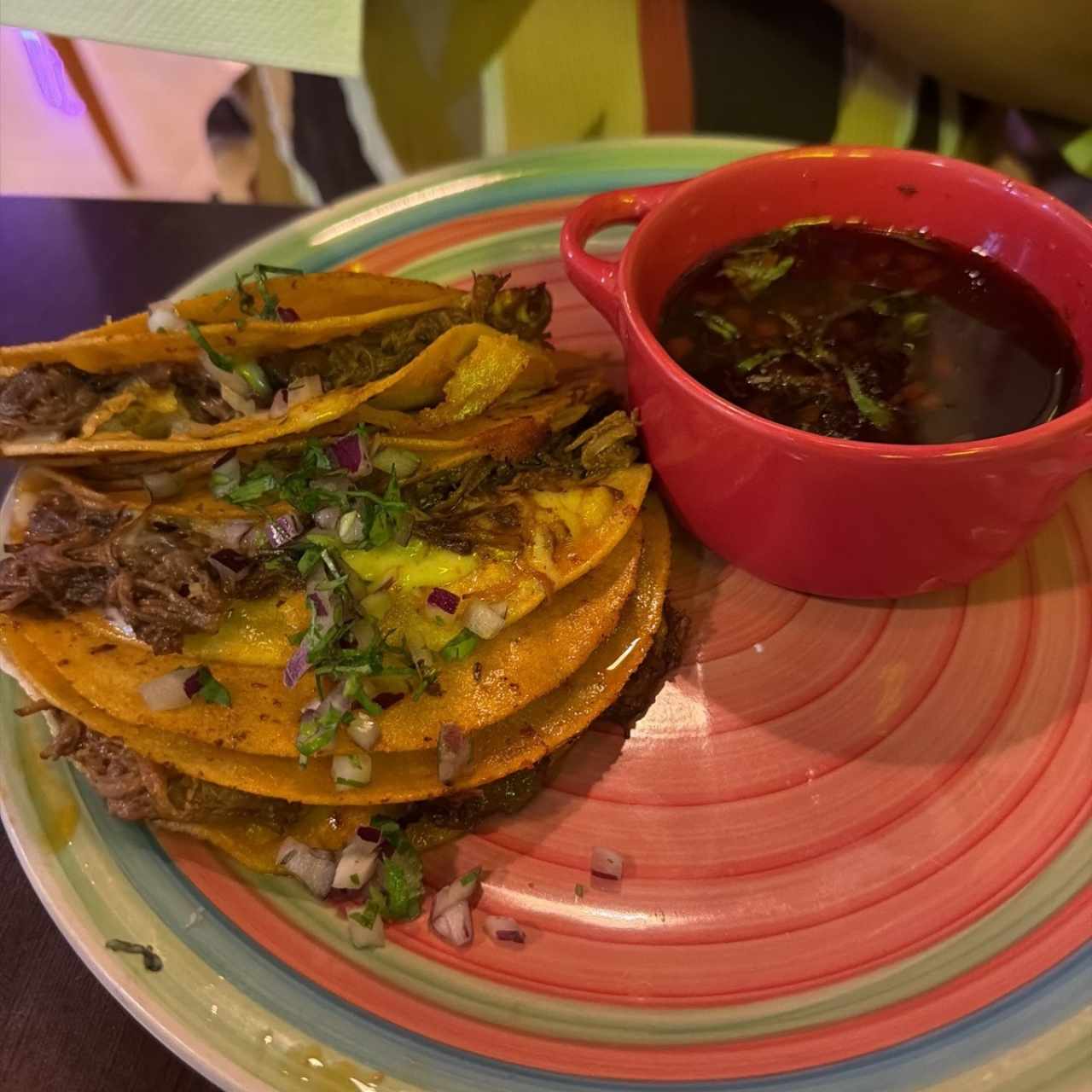 Taco birria