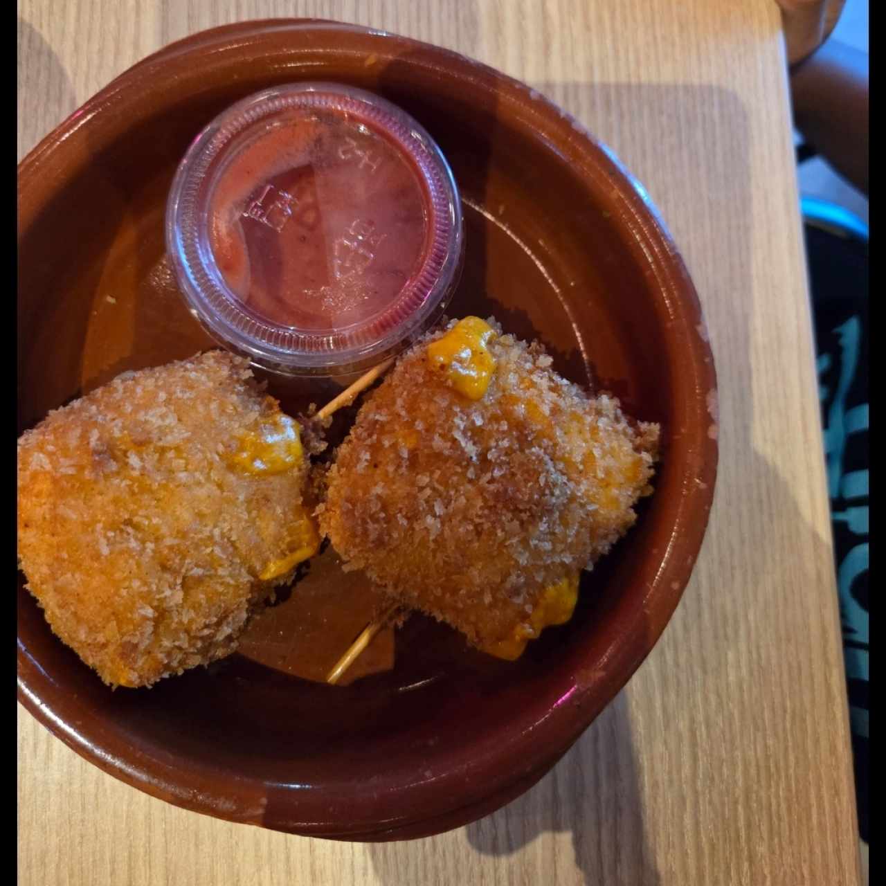 Croquetas de Cheddar y Chicharrón