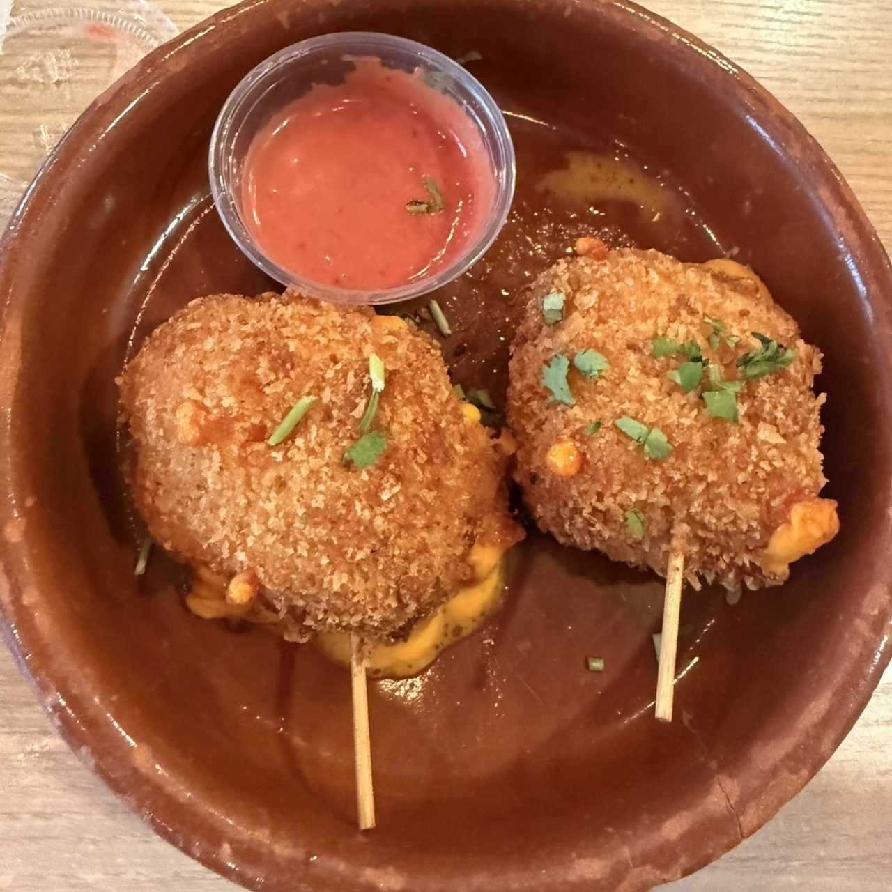 Croquetas de Cheddar y Chicharrón