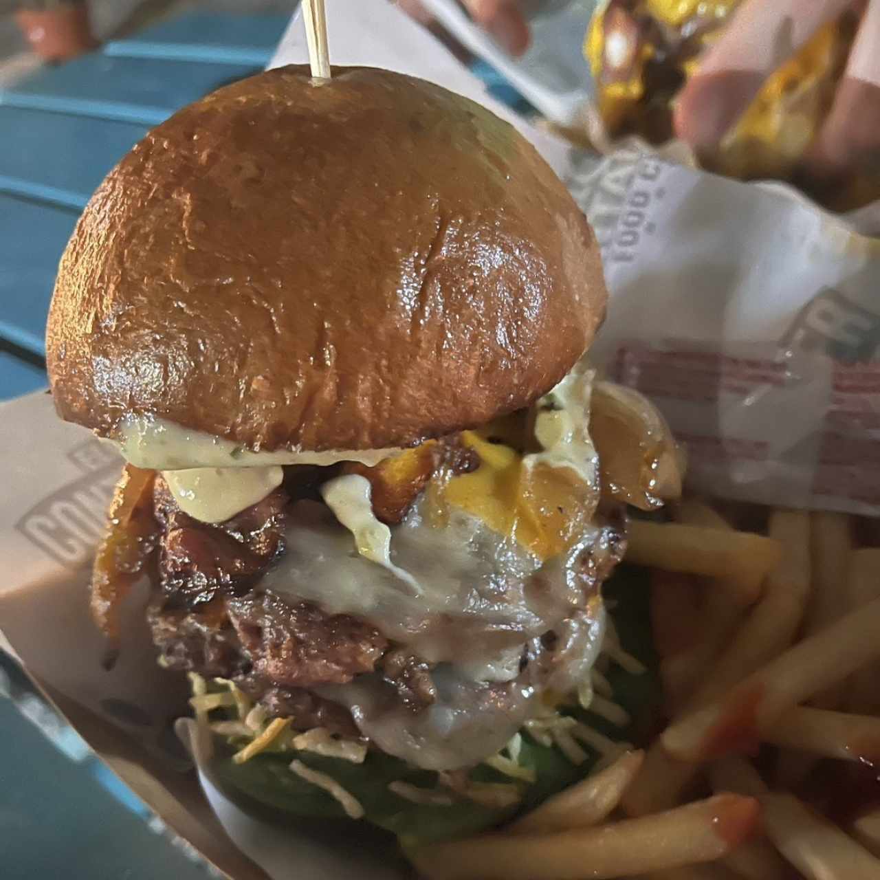 Hamburguesas - Aduanera