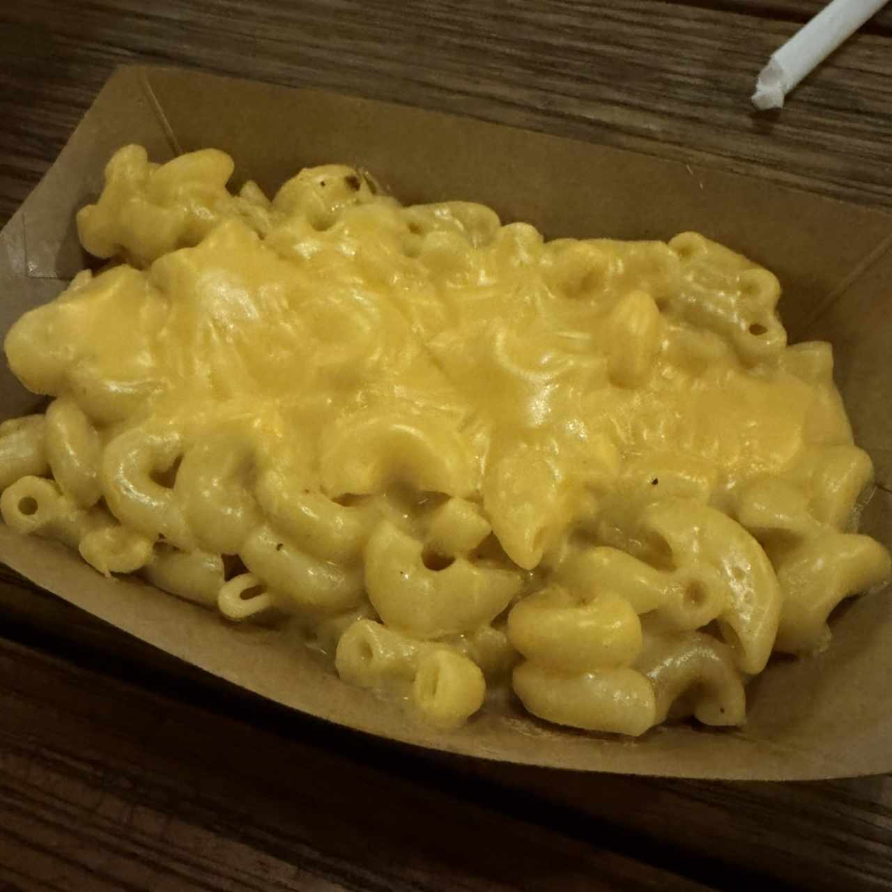 Acompañantes - Coditos con Queso