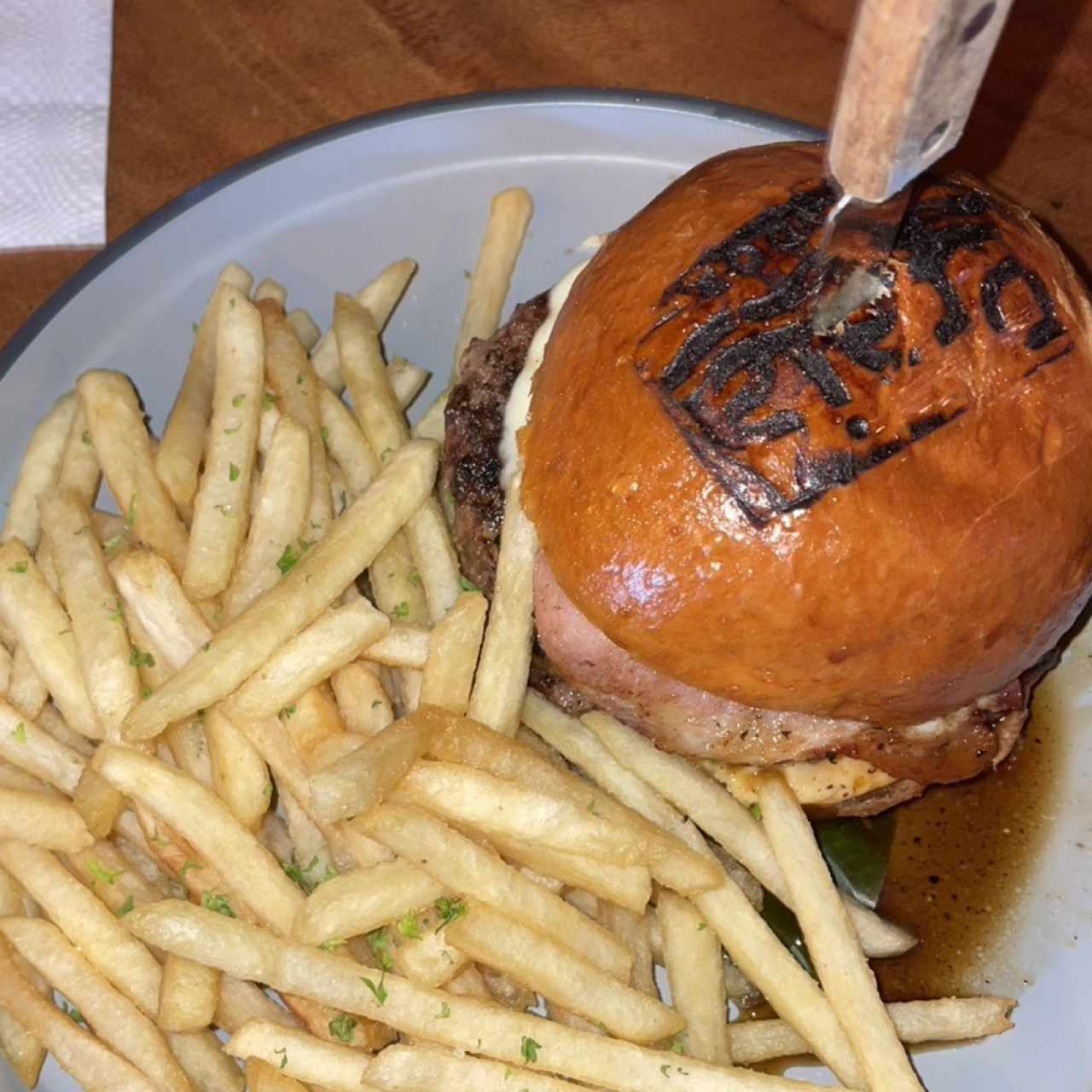 BBQ Grill - Las Burguers Insolentes