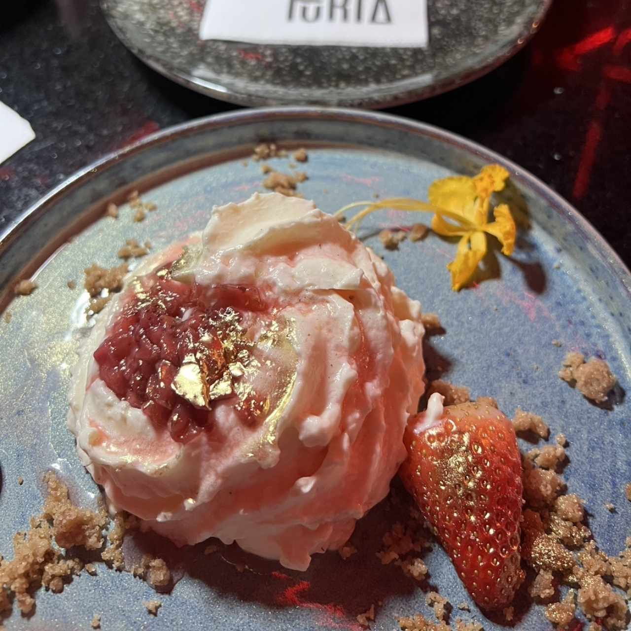Helado con crema 