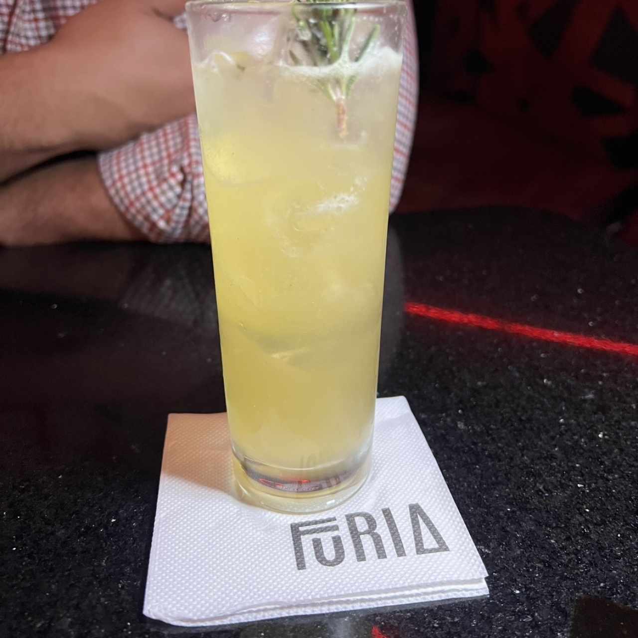 Cocktails - Sake Tonikku