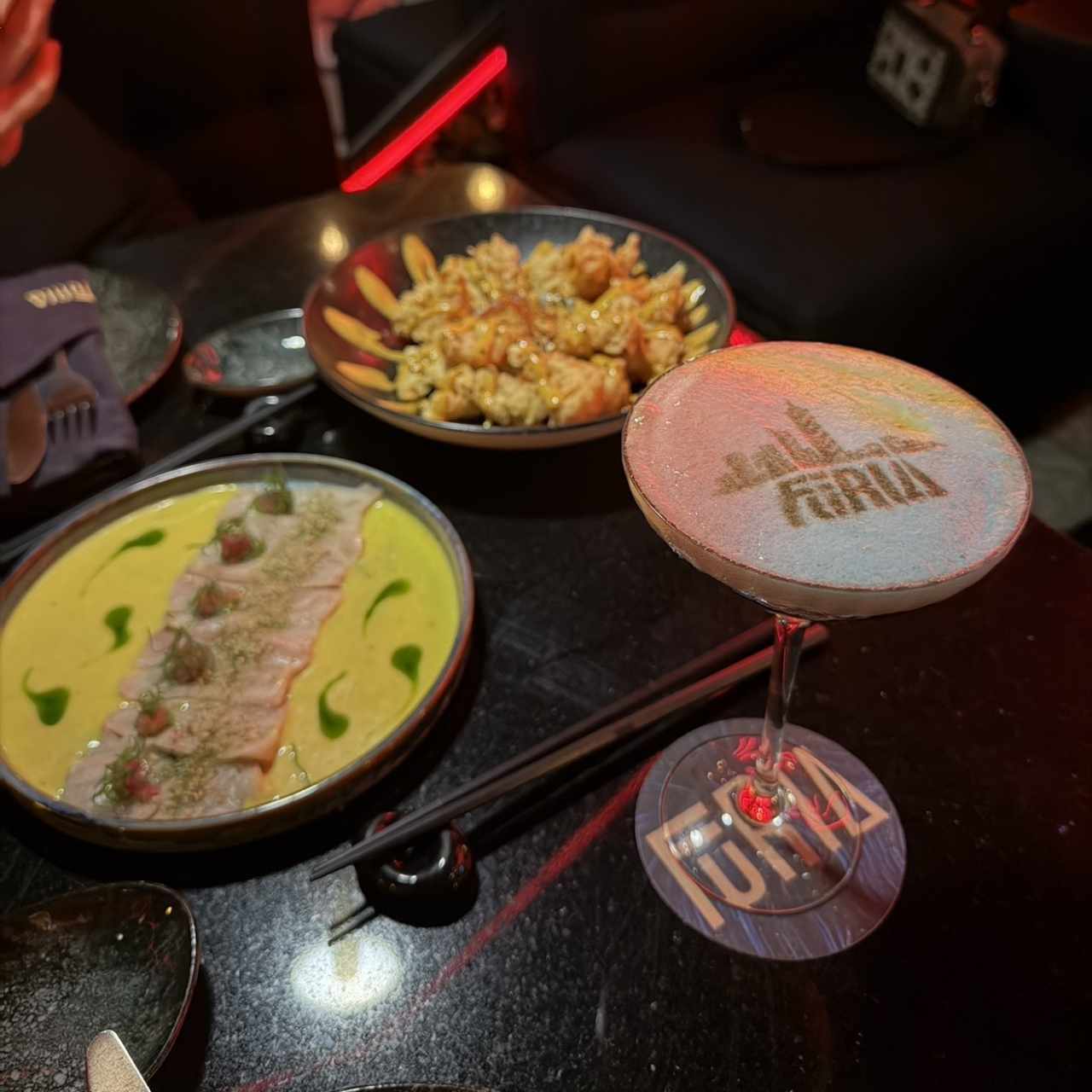 Rock Shrimp y tiradito de tuna yellowfish
