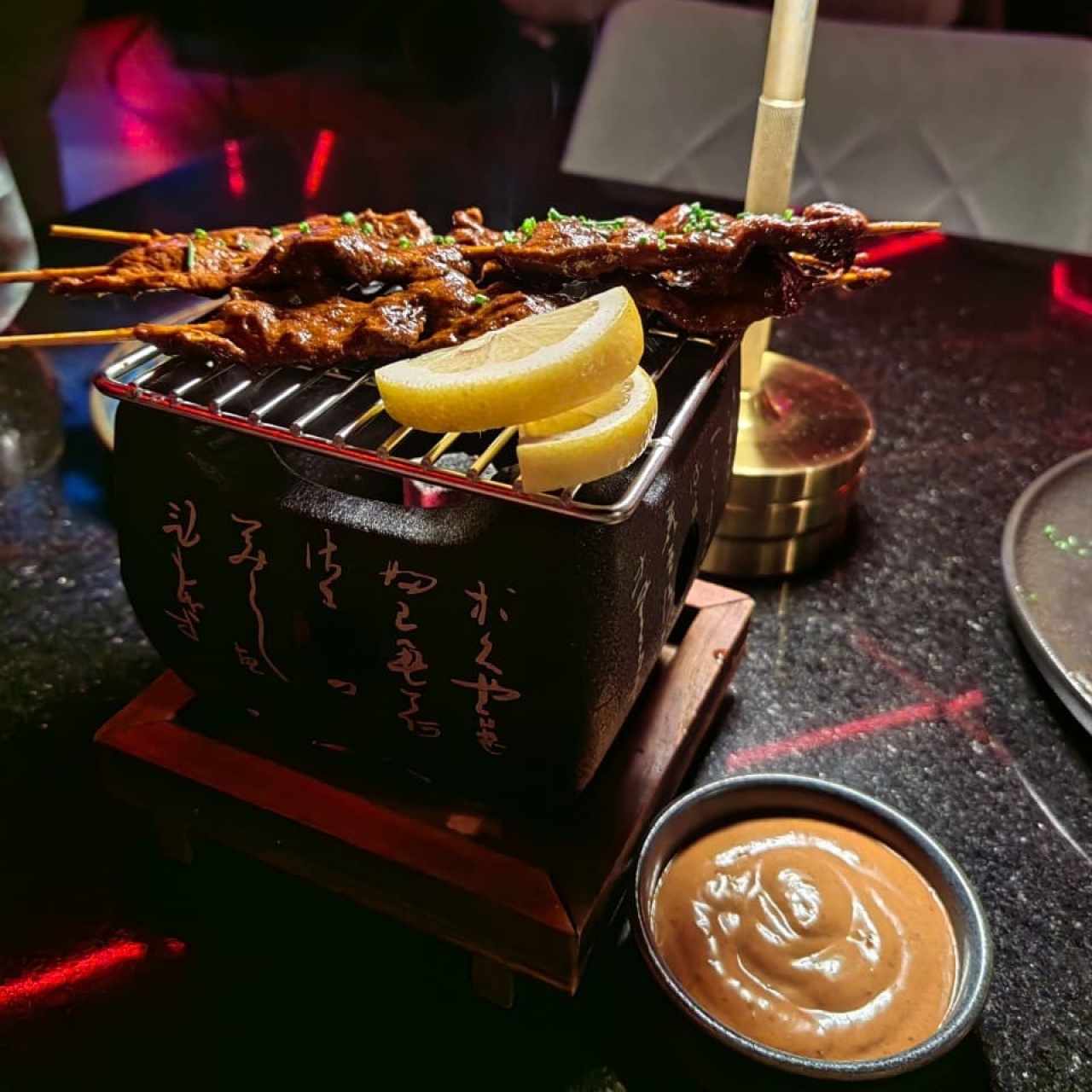 To Share - Anticuchos de res