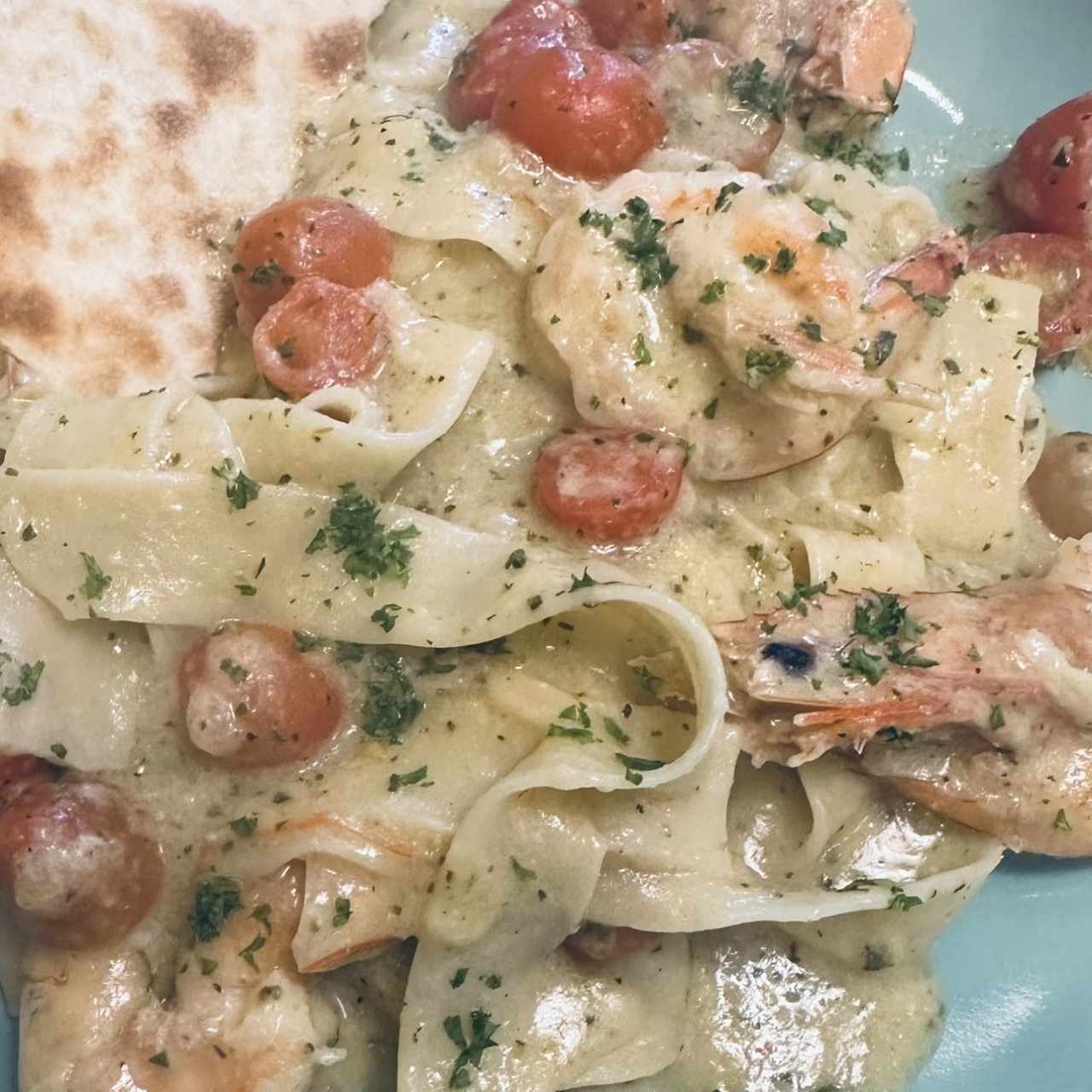 Especial - Taglieri de langostinos en salsa zucchini