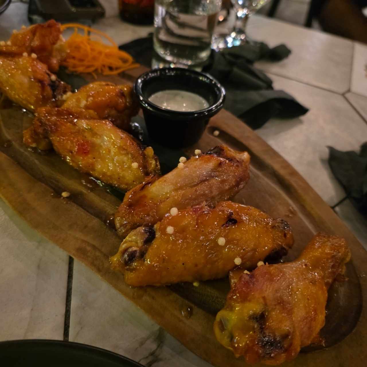 Platos Calientes - Chilli Wings