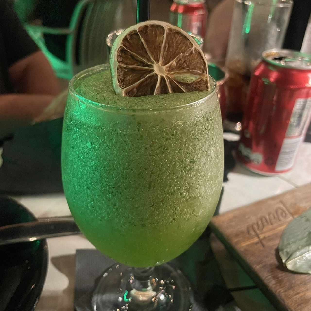 Limonada con hierba buena 