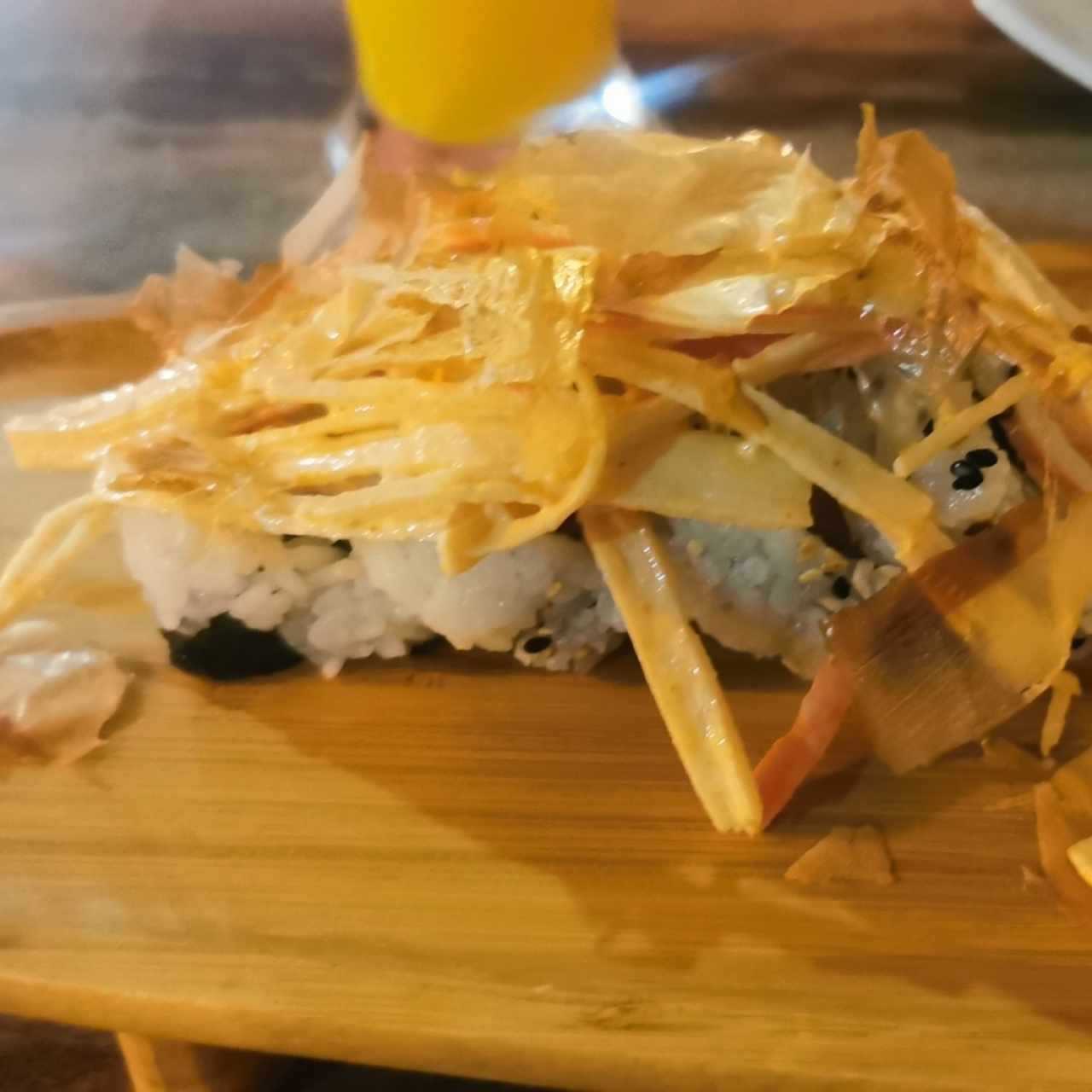Sushi de salmón