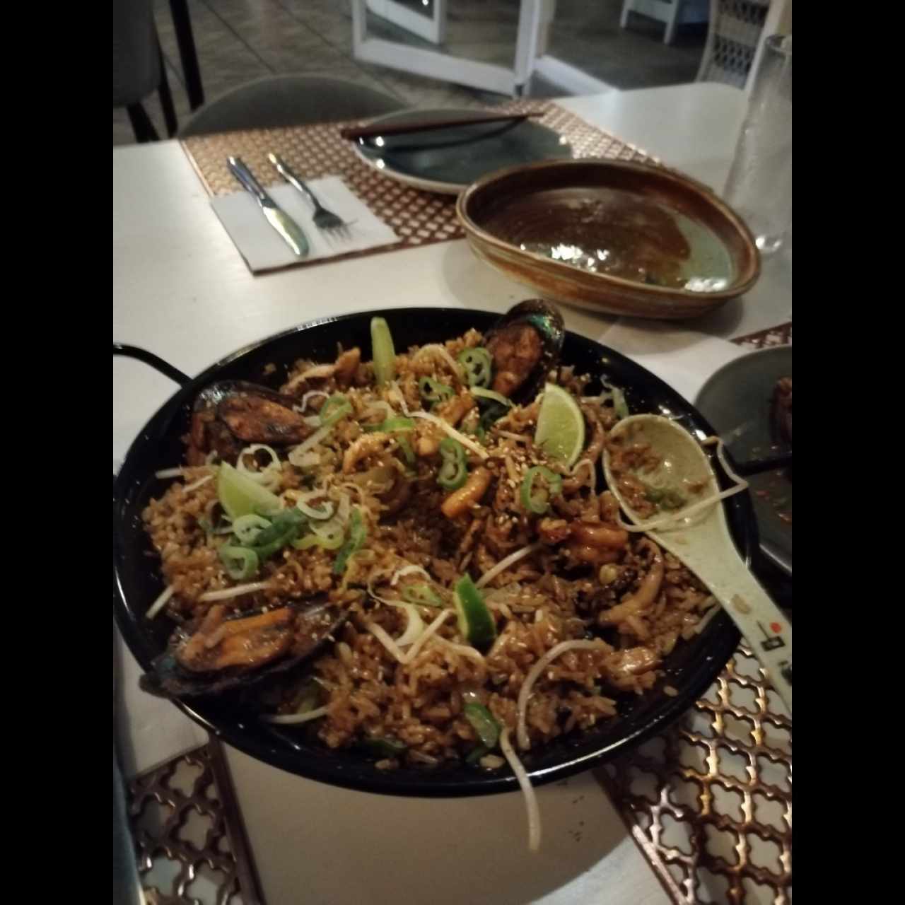 ARROZ ESTILO PAELLA DE MARISCOS