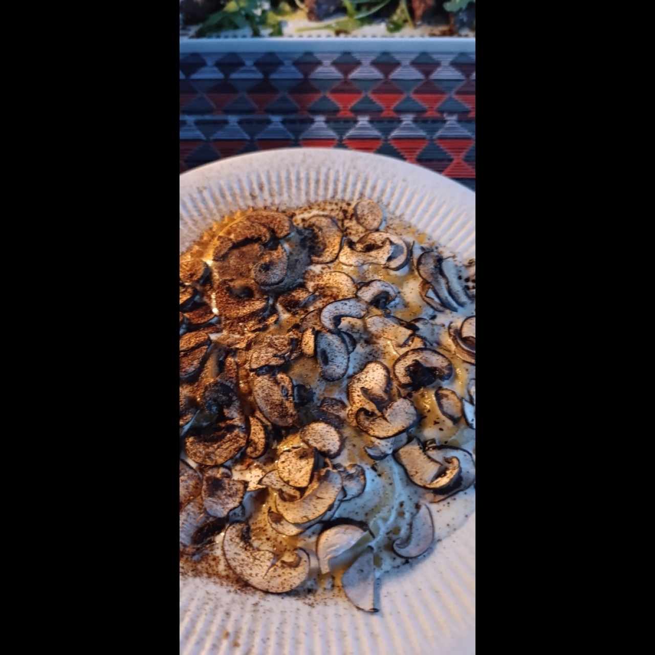 Raviolli Tondi de Hongos y Escargots