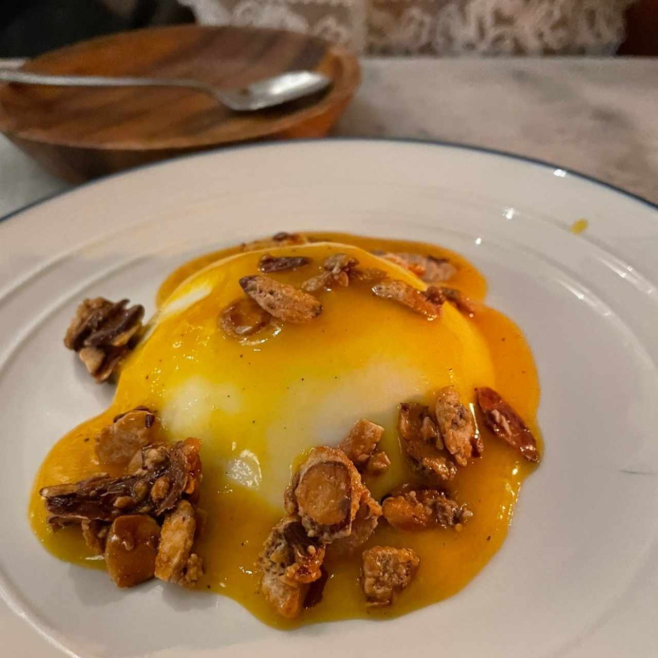 Postre de Maracuyá y Pecanas