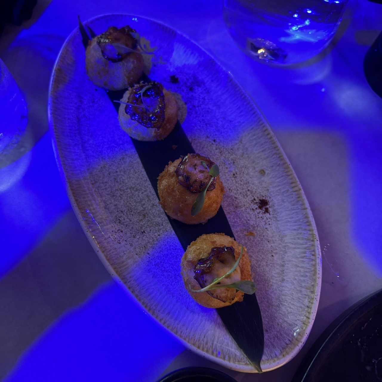 Croquetas de parmesano y pulpo 