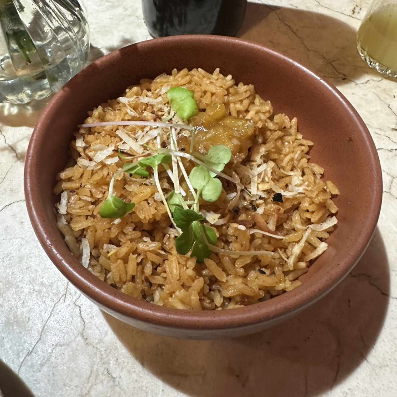 PLATOS FUERTES - CURRY DEL CARIBE
