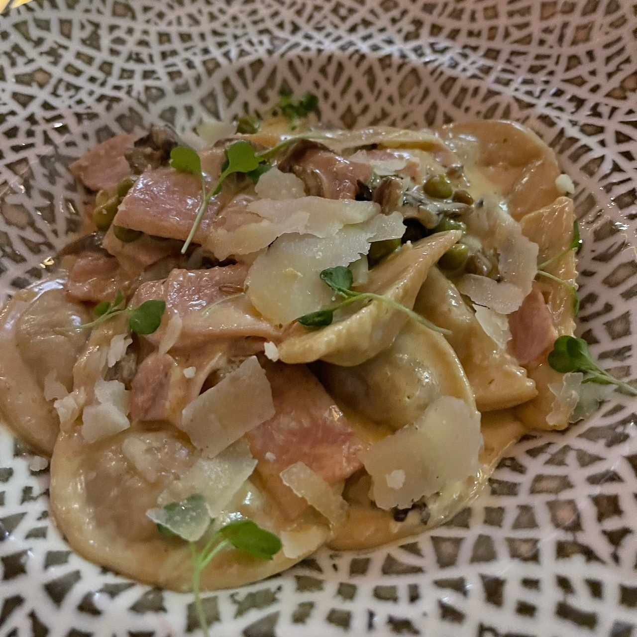 Ravioloni al Pomodoro e Grana