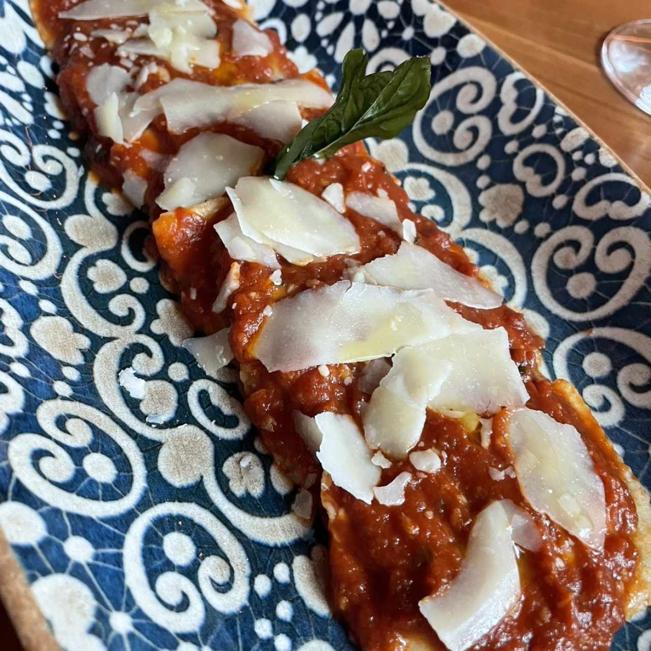 Ravioloni al Pomodoro