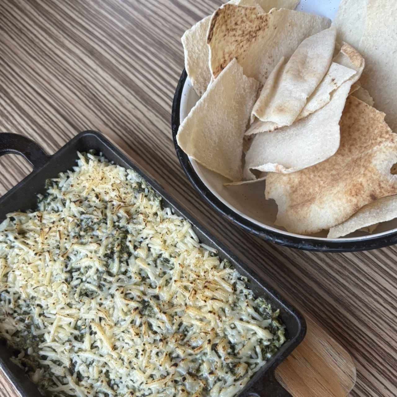 Dip de espinacas y alcachofas