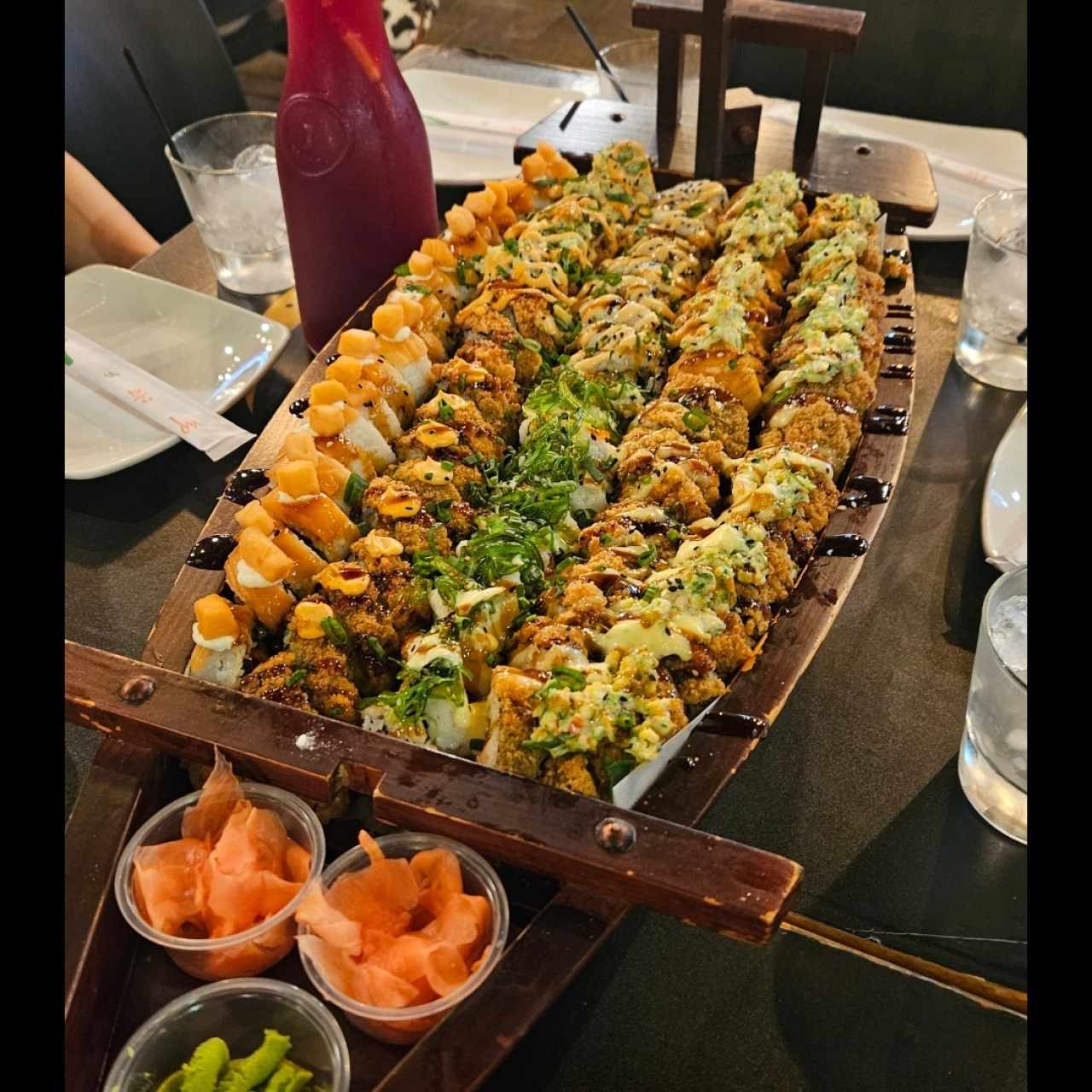 Barco de  100 sushi 