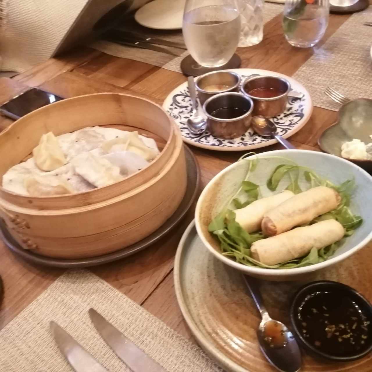 Entrada Dim Sum