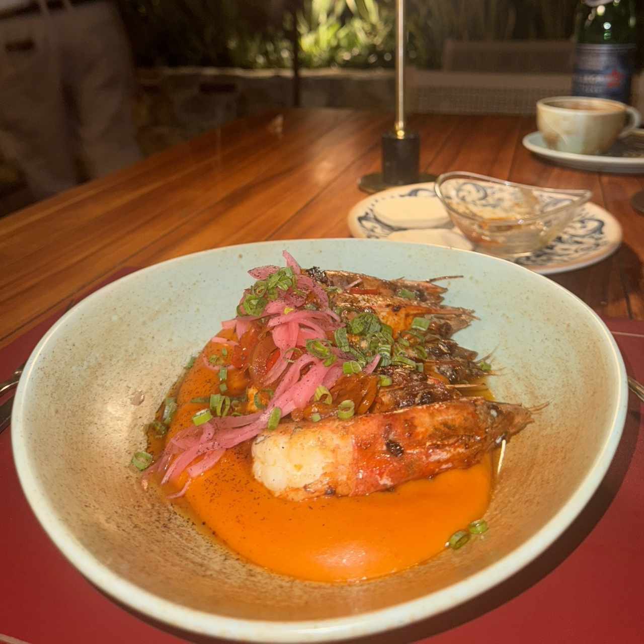 Langostinos con Tamal de Olla