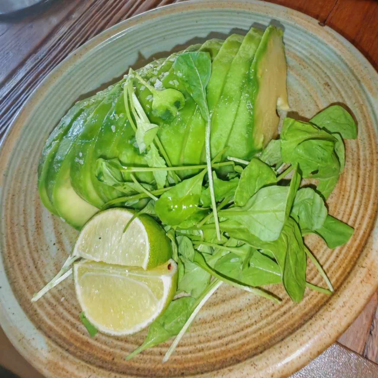 Aguacates marinados 