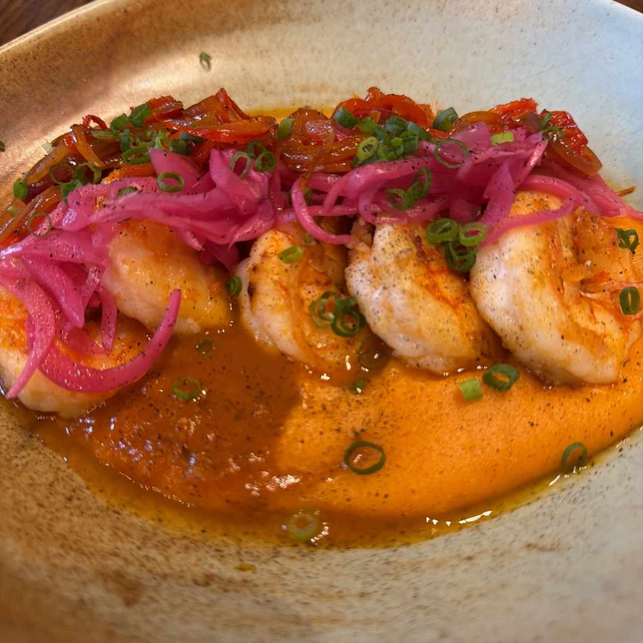 Langostinos con Tamal de Olla