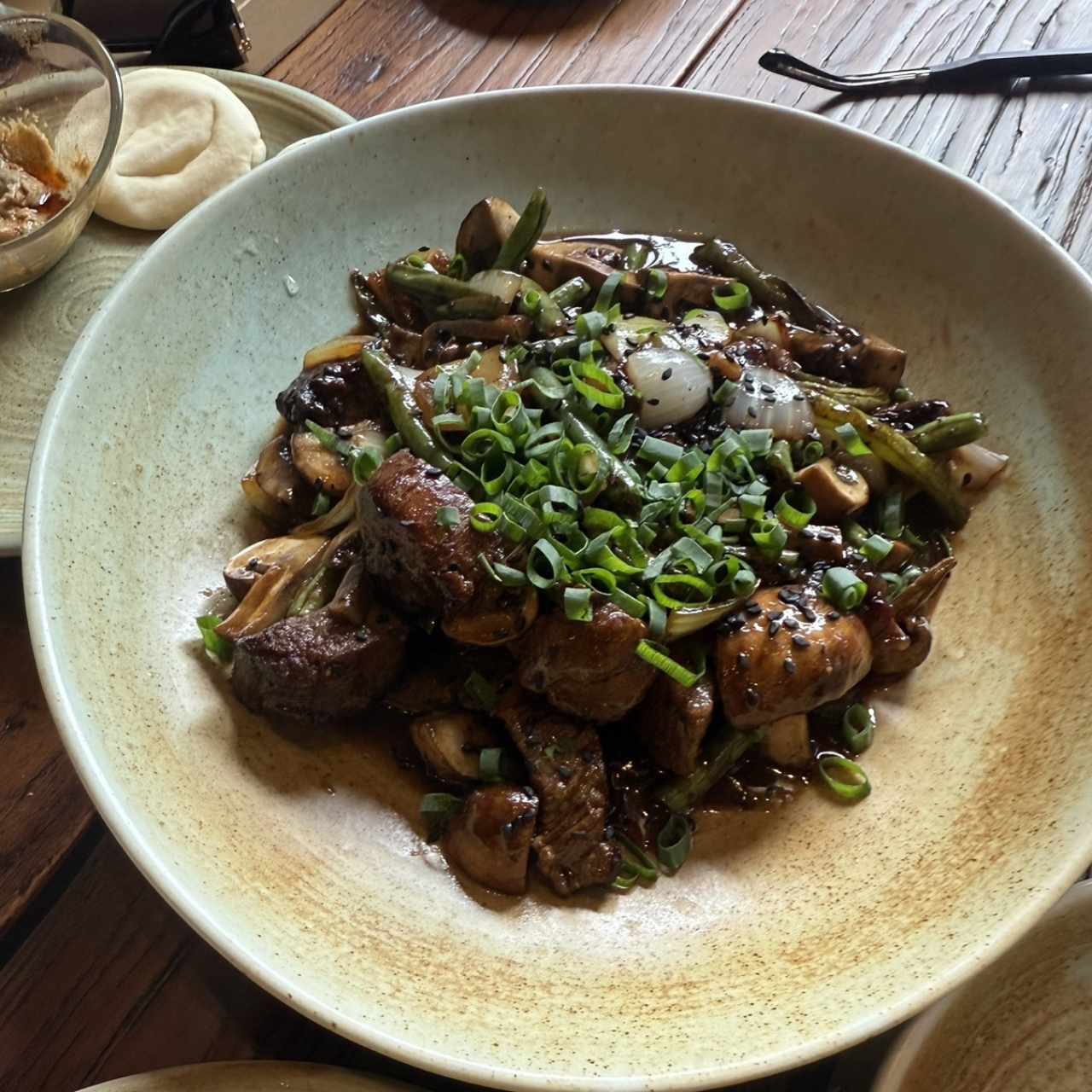 Lomo de Res frito al wok